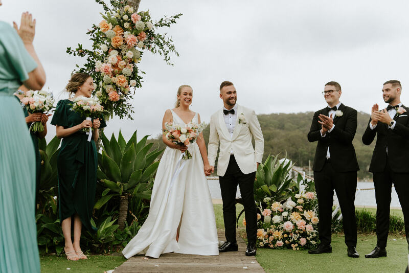 Lousia and Costa's Wedding Flowers 8